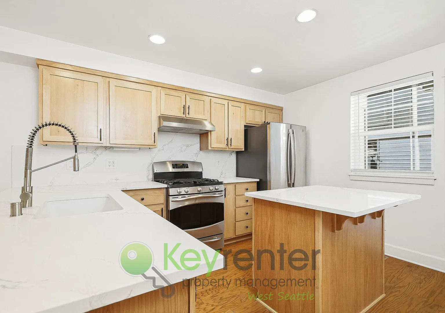 Modern Comfort Meets Classic Seattle Charm — Photo 2