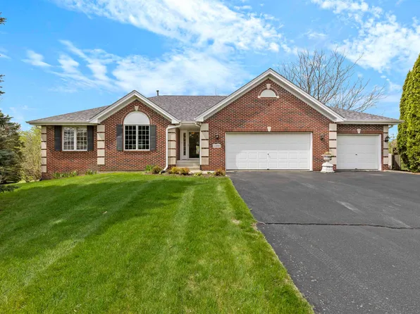 11920 Hunterston Dr, Caledonia, IL 61011