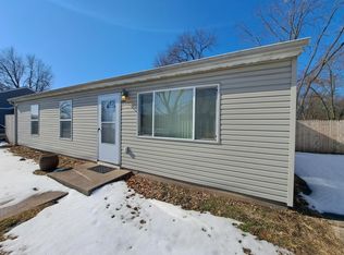 550 S Wayne St, Gary, IN 46403
