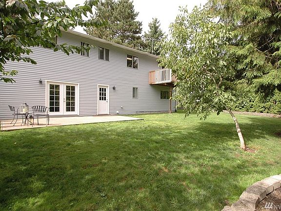Super awesome brick patio and brand new upper deck.