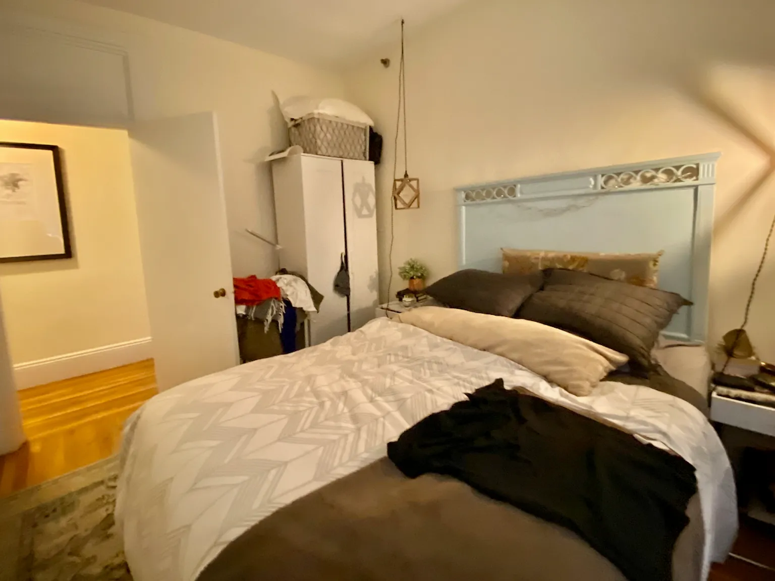 2 bed, 9999 sqft, $4,900 — Photo 2