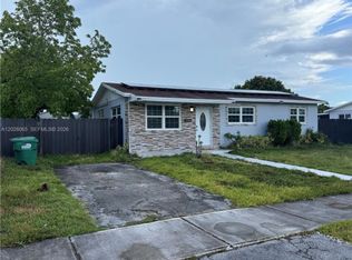 19741 SW 114th Pl, Miami, FL 33157
