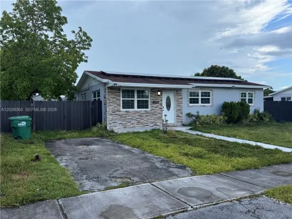 19741 SW 114th Pl, Miami, FL 33157