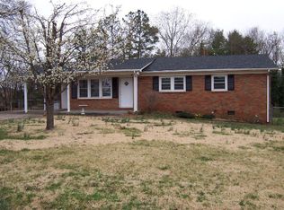 703 Hillwood St, Shelby, NC 28152