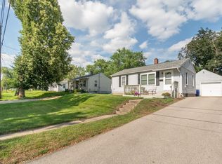 2719 Randolph St, Waterloo, IA 50702