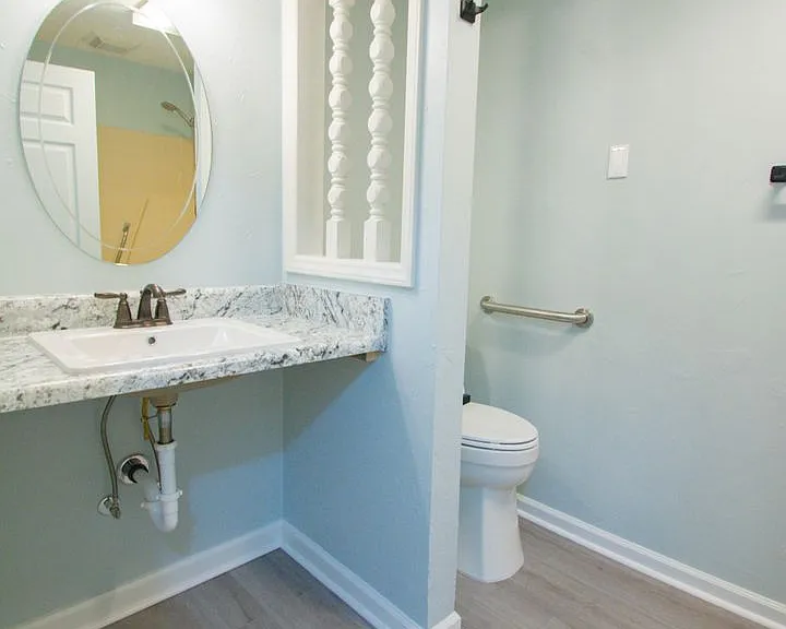 1316 Middle Rd — Photo 12