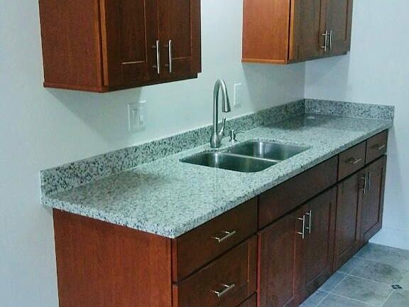 5th image of 1230 Leigh Ave APT 3