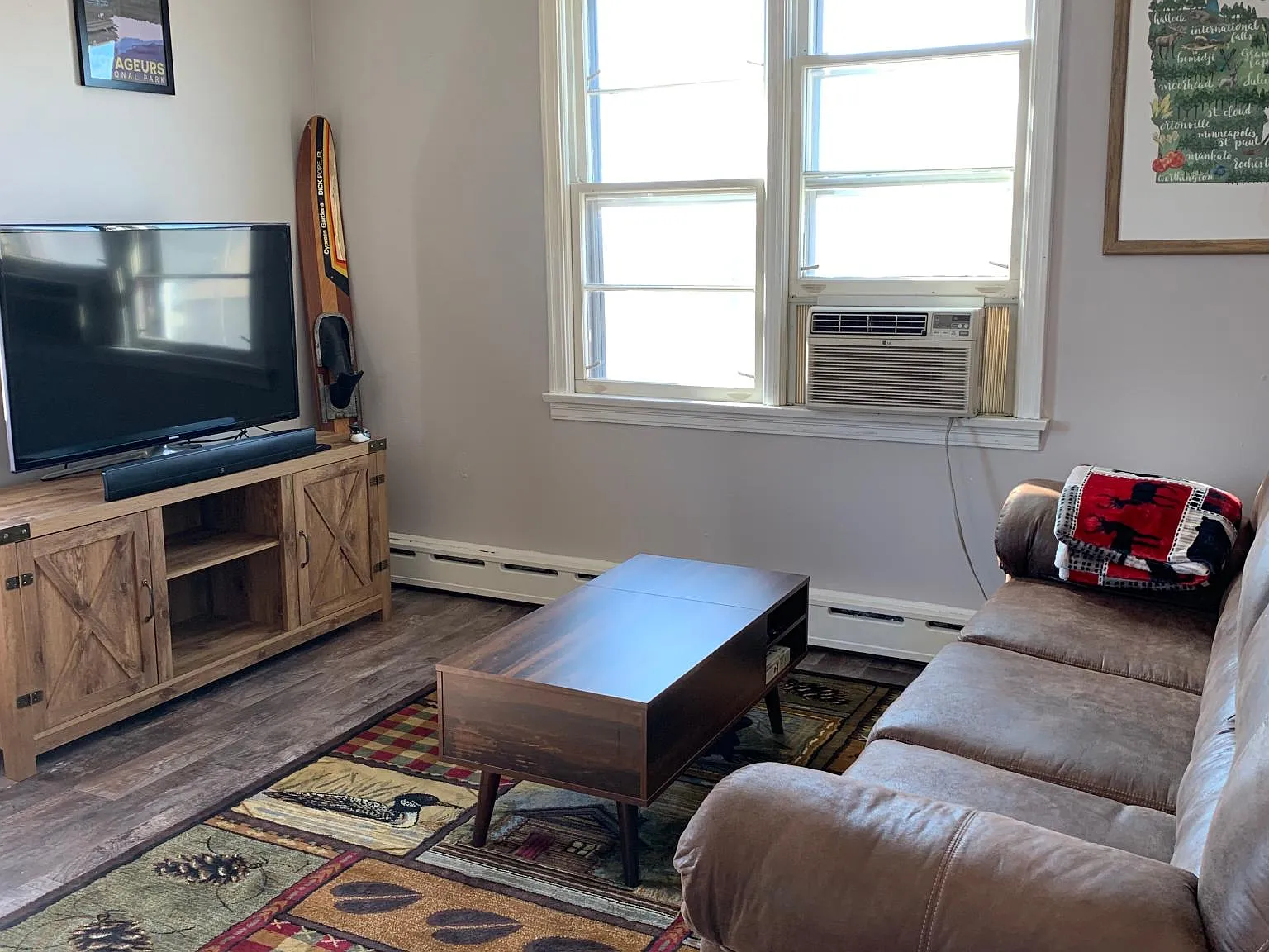 206 Main St — Photo 2