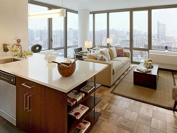 4th image of 312 11th Ave APT 27D