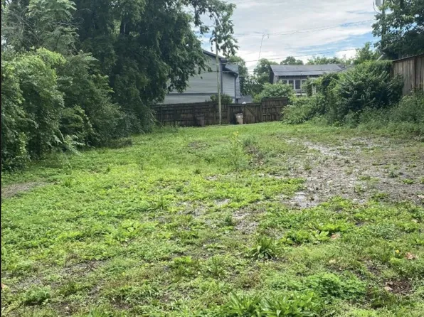 2121 Bernard Ave, Nashville, TN 37212