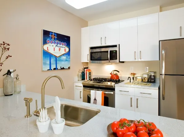 34 Berry Street image 3 of 10