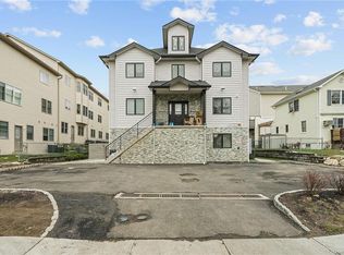 33 Decatur Ave UNIT 111, Spring Valley, NY 10977