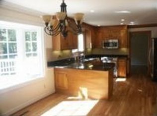 3000 Drakewood Ct, Midlothian, VA 23113