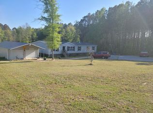 375 Godwin Rd, Benson, NC 27504