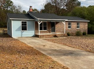 121 Clearview Dr, Lagrange, GA 30241