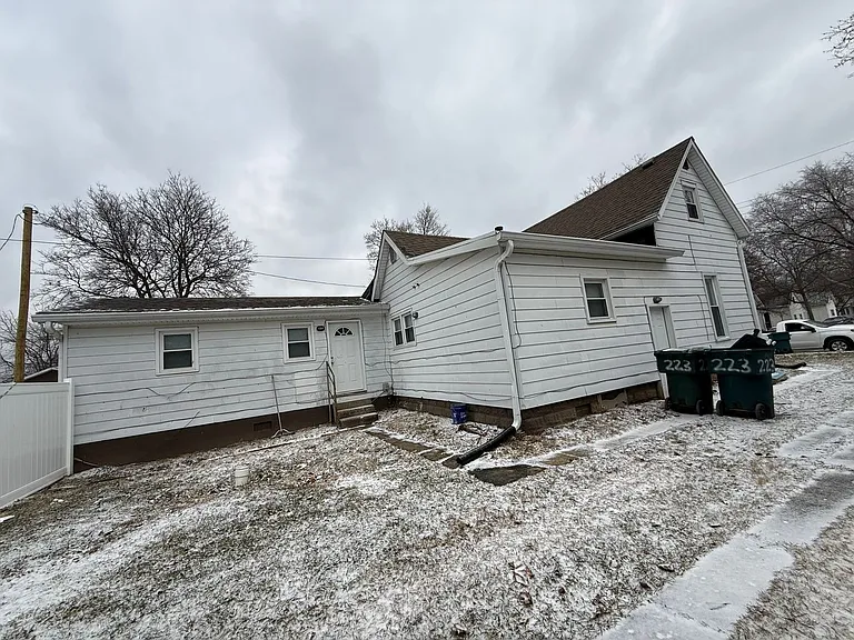 223 S McKinley Ave — Photo 22