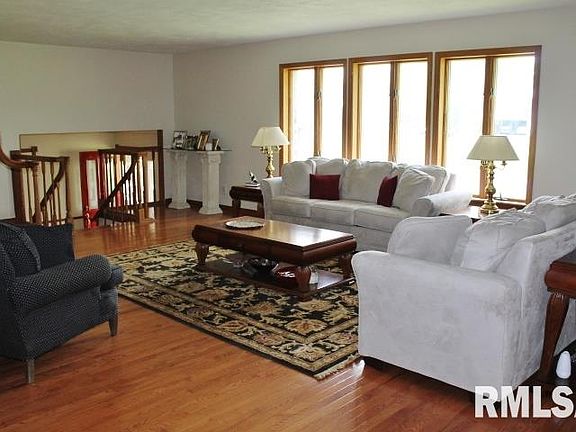 4th image of 106 Cannon Dr