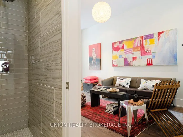 66 Lansdowne Ave #1 — Photo 4
