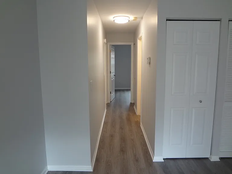 220 Brett Cir #B — Photo 13