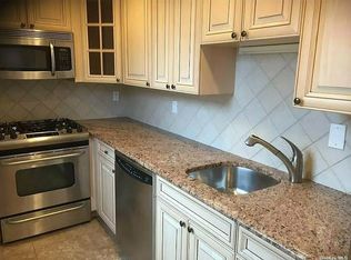 4223 212th St APT 2C, Flushing, NY