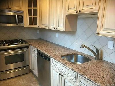 4223 212th St APT 2C, Flushing, NY, 11361