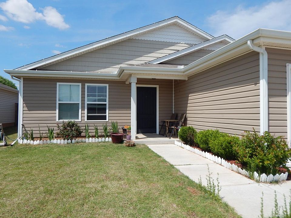 1st image of 1805 NW 144th Ter
