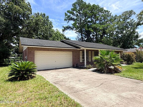 2nd image of 7919 RONDEAU Drive E
