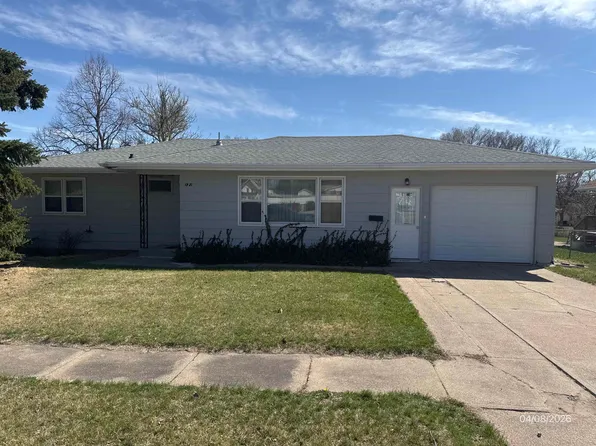 121 E Benton St, Oneill, NE 68763