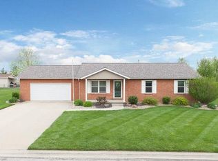 502 W 3rd St, Aviston, IL 62216