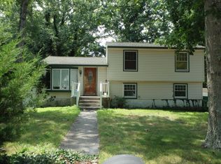 316 E Magnolia Ave, Galloway, NJ 08205