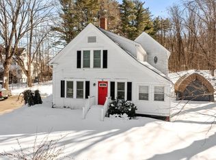 90 Townsend St, Pepperell, MA 01463
