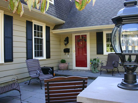 EP Henry front porch