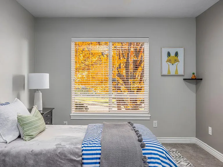 1003 E Fairway Dr — Photo 25