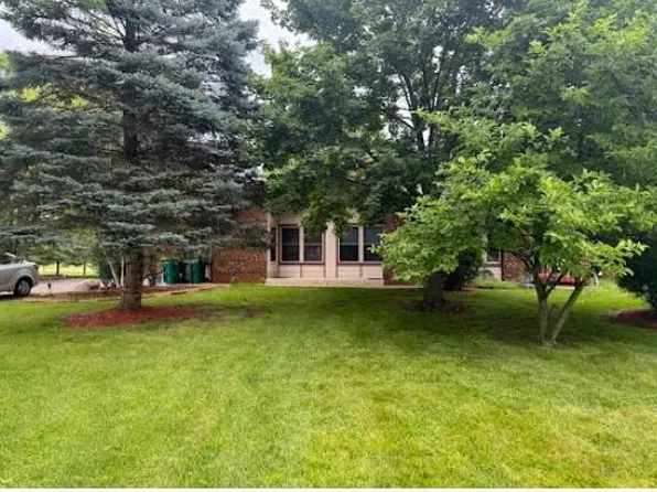 W156N10506 Jefferson LANE, Germantown, WI 53022
