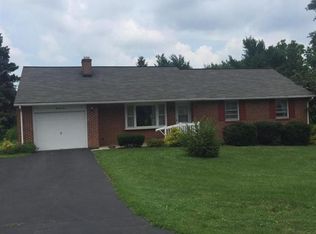 21 Birch Dr, Willow Street, PA 17584