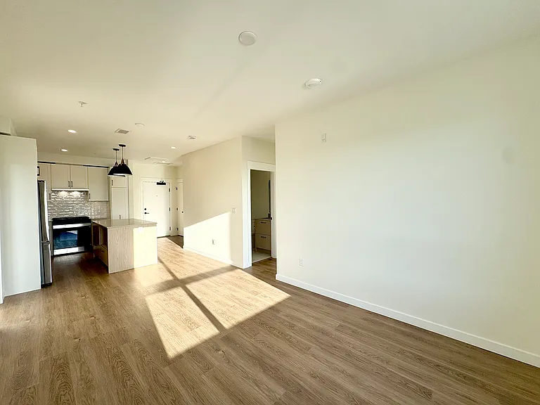 3100 272nd St #607 — Photo 23
