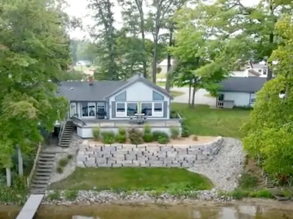8962 W Six Mile Rd, Irons, MI 49644