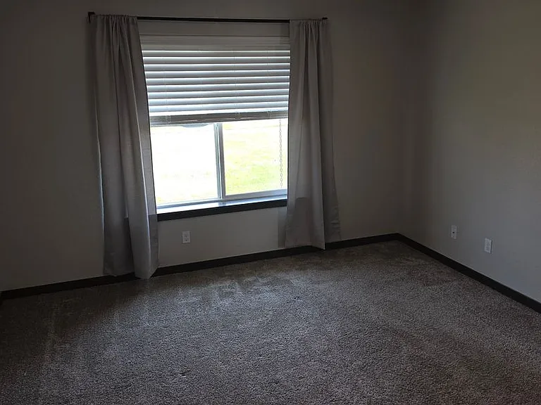3885 N Pradera Ln — Photo 10