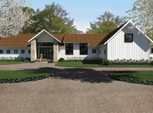 390 Hands Creek Rd, East Hampton, NY 11937