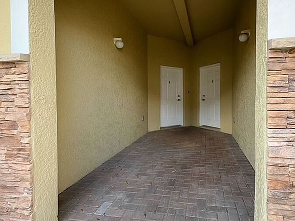 2nd image of 10829 Dragonwood Dr