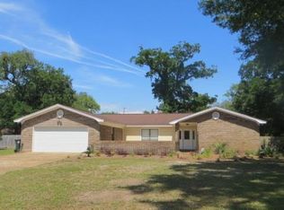 3908 Andrew Jackson Cir, Pace, FL 32571