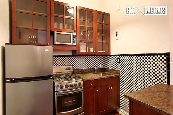 Sold by Citi Habitats | media 4