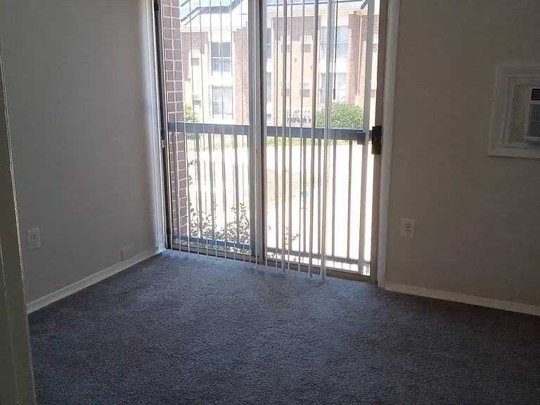 5319 E St SE #951 — Photo 4