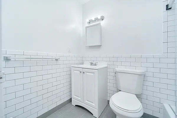 Rented by Living New York | media 13