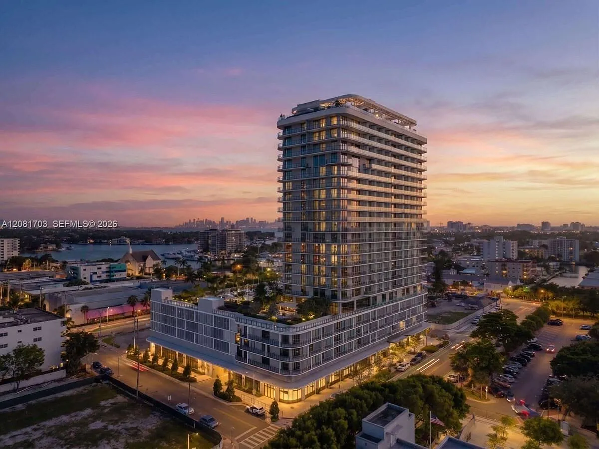 1 bed, 1.0 bath, 435 sqft, $5,000 — Photo 3