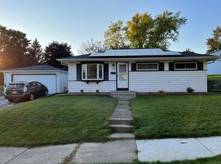 1202 Aspen Dr, Waukesha, WI 53188