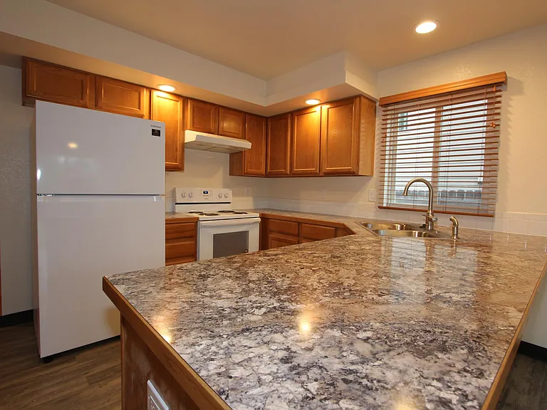 All new kitchen counters and appliances!