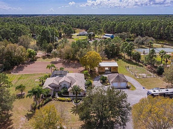2nd image of 1519 Tropicaire Blvd
