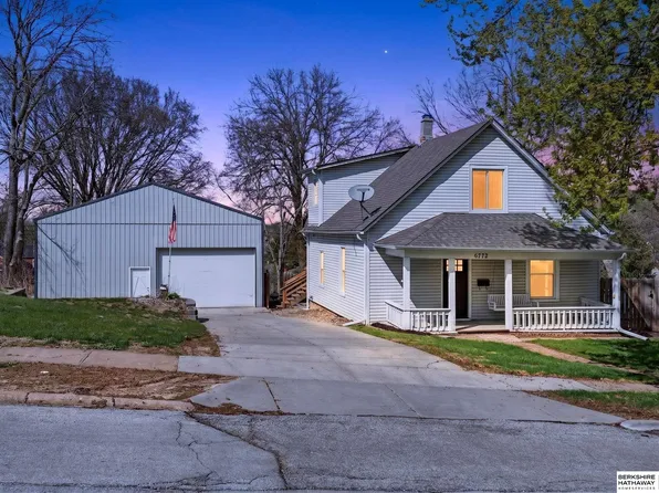 6772 Bedford Ave, Omaha, NE 68104