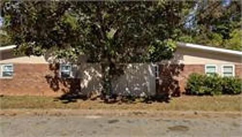 Central Dr 4958 Photo 1